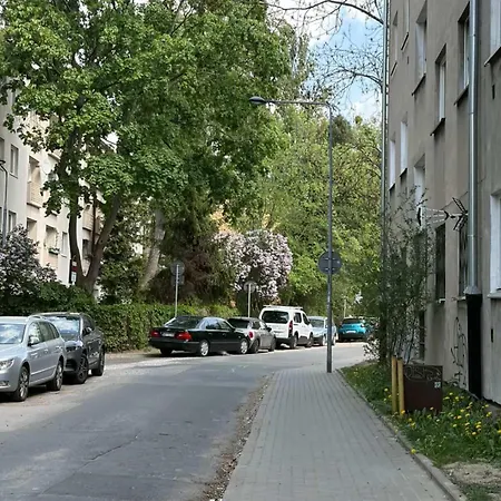 Blisko Centrum I Metro Apartment Warschau